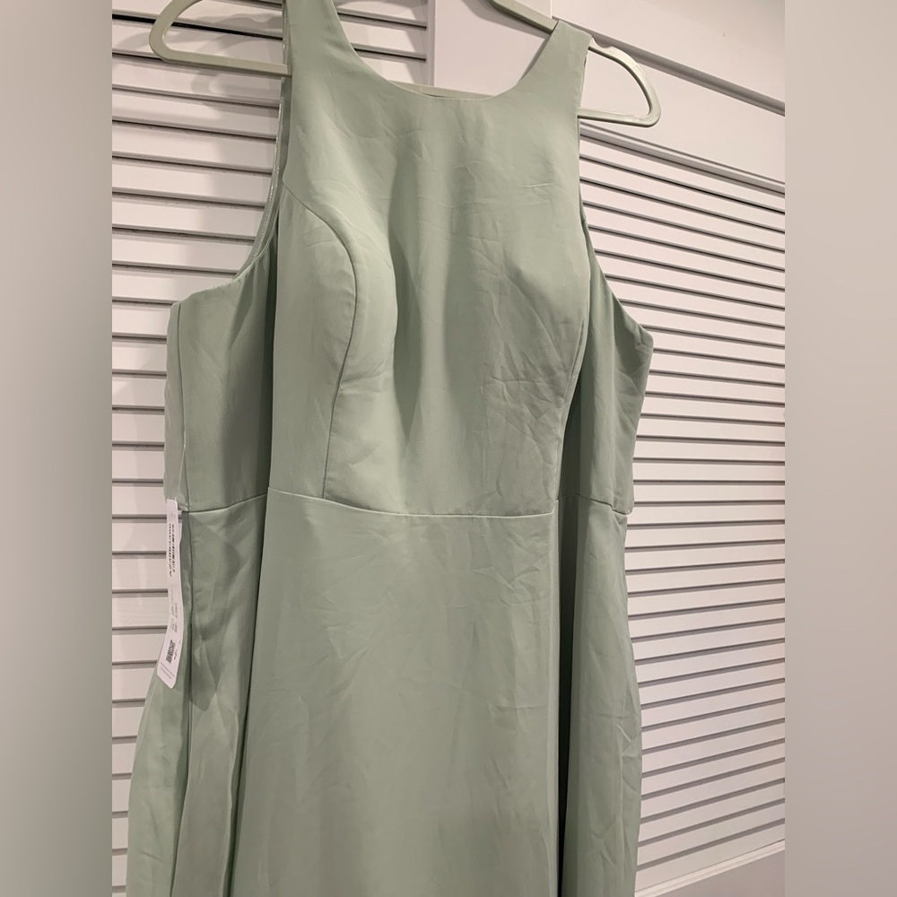 NWT Azazie Bridesmaids/ Weeding guest dress Green sage A18